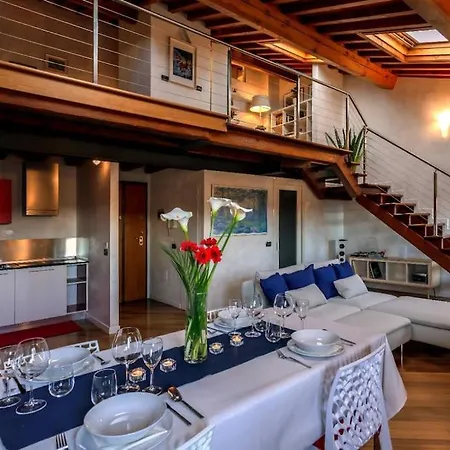 Apartament Petit Grenier Este